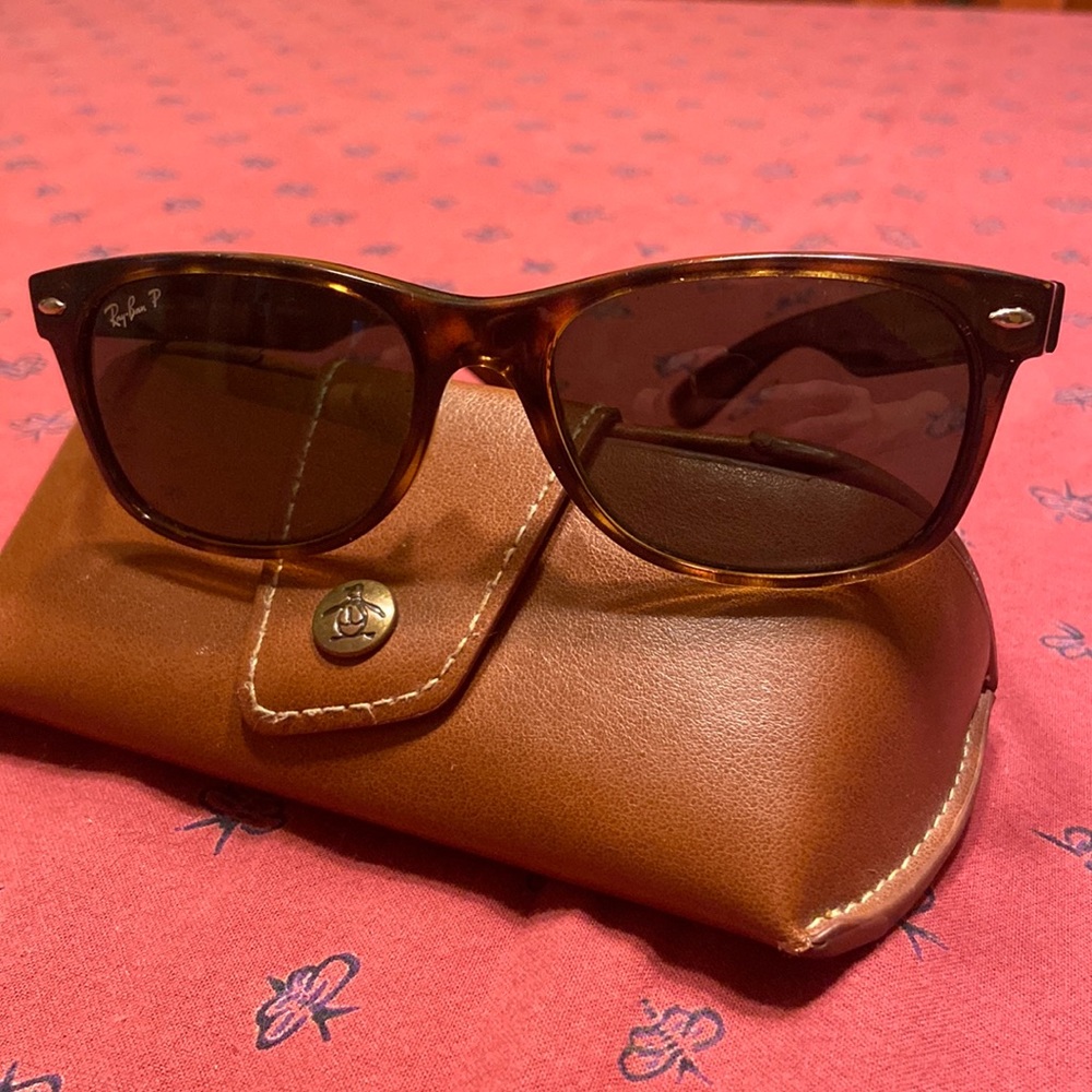Vintage RayBan Wayfarer sunglasses
